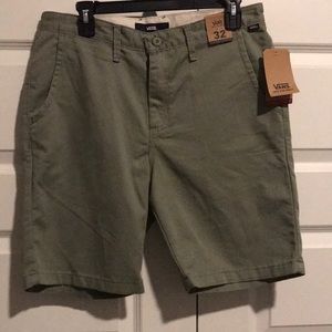 Vans NWT size 32 green shorts